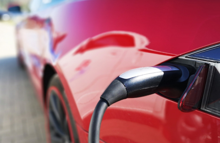 Why Bidirectional Charging is The Next Big Thing for EV Owners