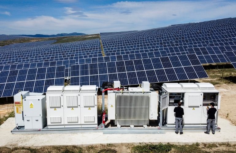 Spanish manufacturer Jema Energy announces 1,500-V IFX6 central