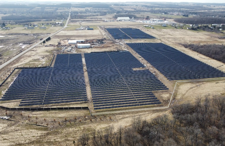 New York includes renewable energy project permitting act in state budget